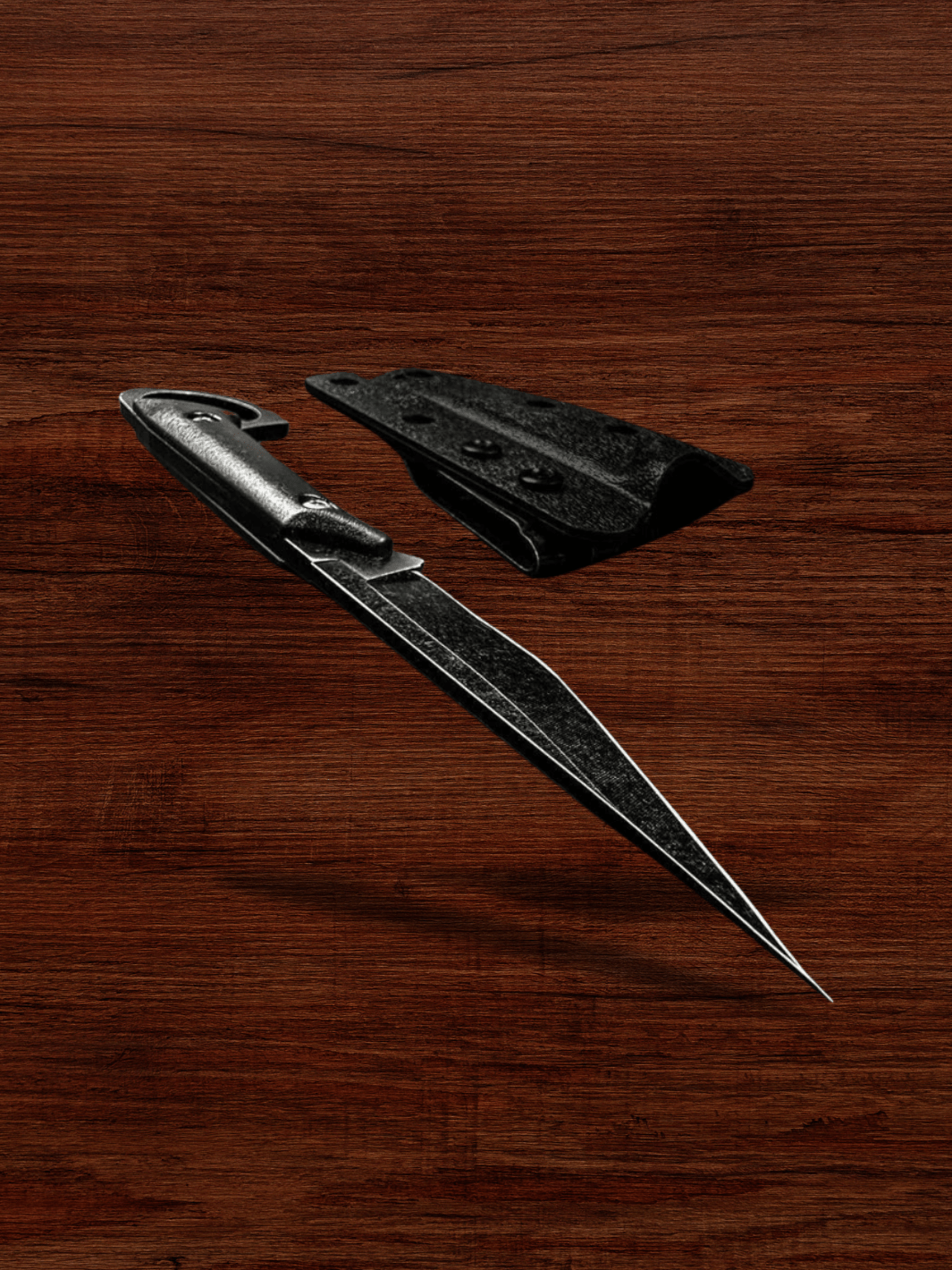 Poignard lame noire gaine Kydex Métal patiné
